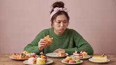 感情と間食：科学者たちが、気分が間食に与える影響を解明
